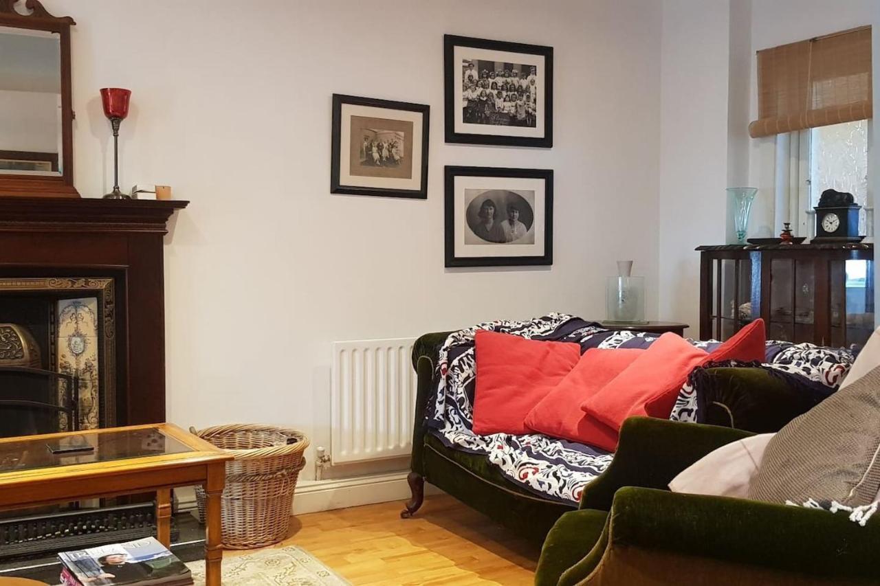 Cosy Townhouse On The Hill In Ireland Villa Banagher Eksteriør bilde