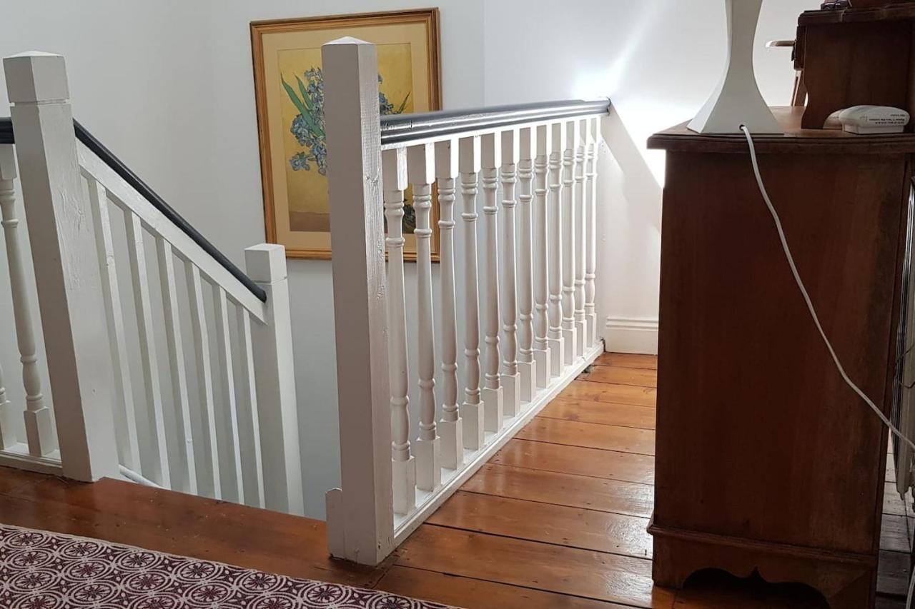 Cosy Townhouse On The Hill In Ireland Villa Banagher Eksteriør bilde